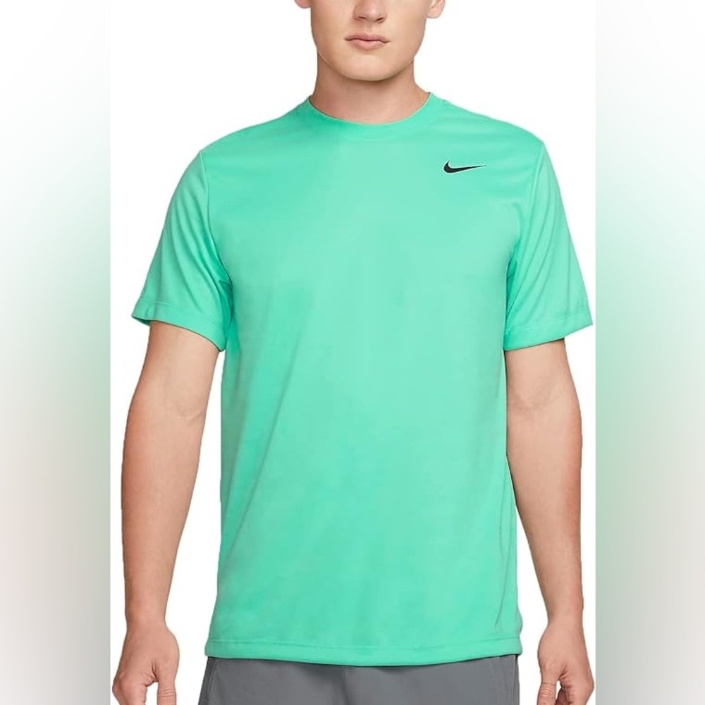 Nike Men's Dri-FIT Seasonal Legend Fitness T-Shirt